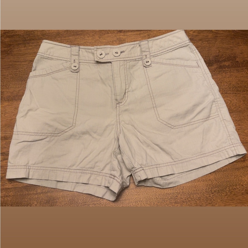 St. John's Bay Women's Beige Cargo Shorts